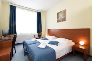 Standard Double or Twin Room room in Hotel Park