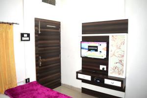 Hotel Gokul