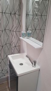 Appartement - Hyper centre au calme photo 9