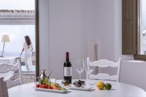 Katikies Chromata Santorini - The Leading Hotels of the World Santorini Greece