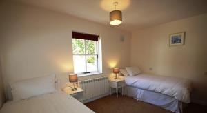 93 Clifden Glen Holiday Home