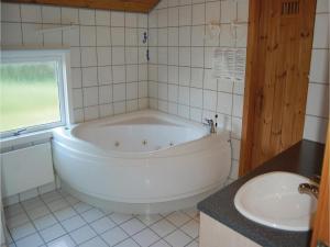 Holiday Home Hedetoftvej Blåvand Iv