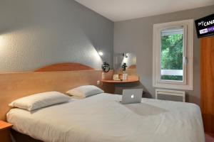 Hotels KYRIAD DIRECT Orleans - La Chapelle St Mesmin : photos des chambres