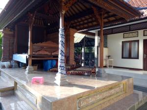 Buyan Homestay