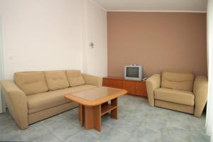 Two-Bedroom Apartment with Terrace and Sea View room in Apartments with a parking space Pjescana Uvala Pula - 2238
