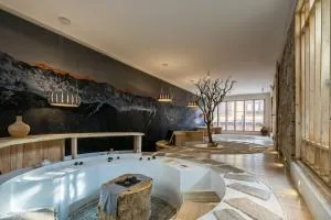 Shangri-La Karesansui Hotel - Nairi