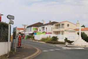 Hotels Au Petit Bonheur : photos des chambres