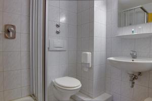 XS - Mikro - Single Room room in Central Hotel Friedrichshafen