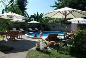 鲁玛萨加旅馆 - 吉利特拉旺安