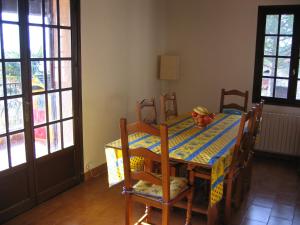 Maisons de vacances Maison Elleysi : photos des chambres