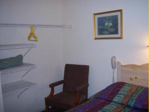 Summer Place Hotel