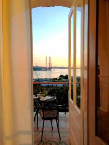 App Obrovac in the centre - with amazing sea view!