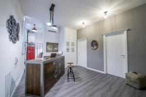 Steam House Room & Breakfast