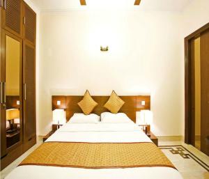 Evergreen Suites