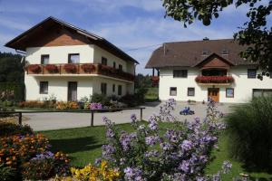 Pensjonat Familienparadies Zeislerhof Glanegg Østerrike