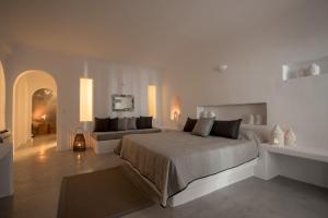 Amorous Villa-By Senses Collection Santorini Greece