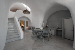 Amorous Villa-By Senses Collection Santorini Greece