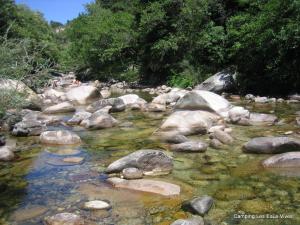 Campings Camping Les Eaux Vives : photos des chambres