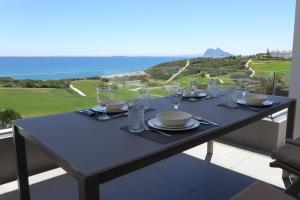 Luxury Apartment Sea, Golf and Gibraltar View, Alcaidesa The Links, Ap 102