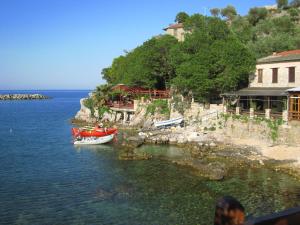 Red Villa's Guesthouse Pelion Greece