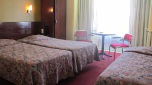 Triple Room room in Hotel Manhattan