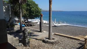 Amed Beach Villa