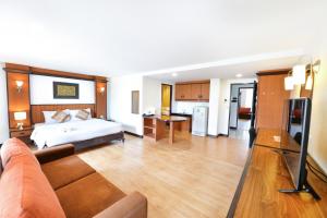 Siam View Hotel and Residence