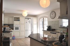 Villas Villa 342 m2 classee 4 etoiles sur 1 ha - Provence : photos des chambres