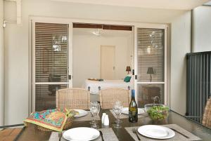 Byron Bay Accom Unit 1 22 Paterson Street, Byron Bay - Solaris