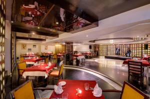 Pride Plaza Hotel, Ahmedabad