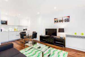 The Oxford Street Apartments