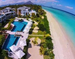 Cap Ouest Beachfront Luxury Penthouse & Apartment - Ebene