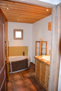 Chalets Chalet des Trappeurs Coeur Vanoise 15 persons : photos des chambres