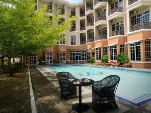 Bella Vista Express Hotel