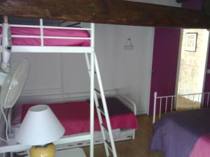 B&B / Chambres d'hotes la Rosaliere : Chambre Familiale avec Douche 