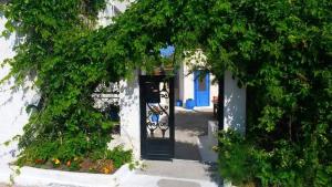 Kostas Studios Apartments Limnos Greece