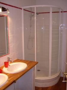 B&B / Chambres d'hotes Le Vieux Chateau : Chambre Familiale 2 Chambres