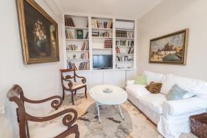 Casa en la Corredera Vejer con Terraza y Vistas Privilegiadas