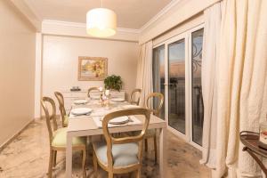 Casa en la Corredera Vejer con Terraza y Vistas Privilegiadas