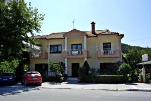 Roula Rooms, Апартаменты - Стратонион