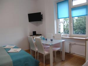 LIKE HOME Beautiful Apartment in the best location in Warsaw Aleja Solidarności Street
