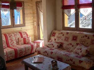 Chalets Chalet des Trappeurs Coeur Vanoise 16 persons : photos des chambres