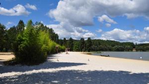 B&B / Chambres d'hotes Les Pigeonnes : photos des chambres