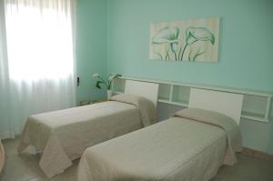 Double Twin Room