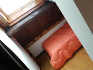 Chalets La jonquille jacuzzi et sauna : photos des chambres