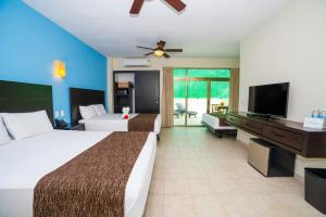 Angelos Hotel