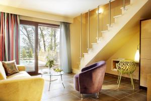 Maisonette with Private Pool