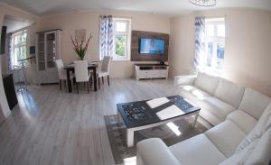 Апартамент Apartament na Deptaku Зельона Гора Полша