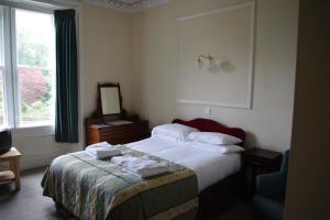 Double Room room in The Cuilfail Hotel