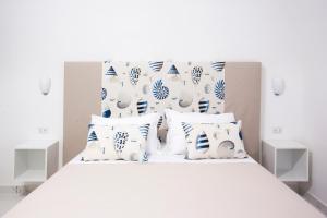 Holiday Sorrento Center